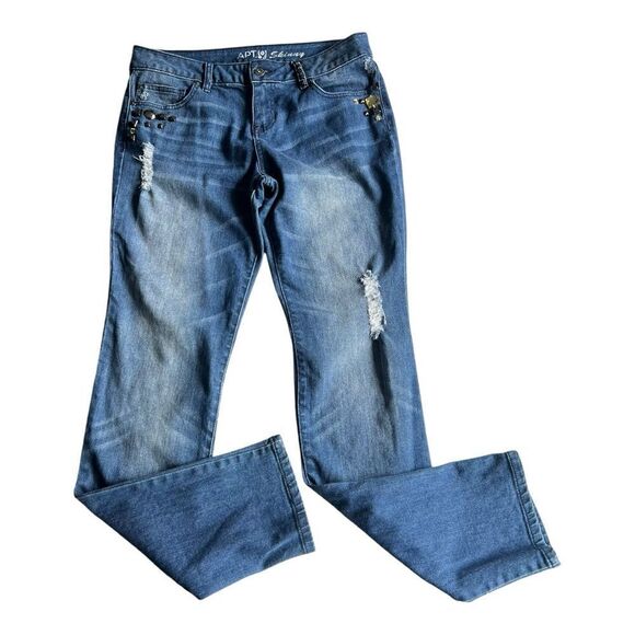 Apt. 9 Skinny Jeans Maxwell Fit Distressed with Studs and Jewel Accents Sz 8 - Picture 3 of 11